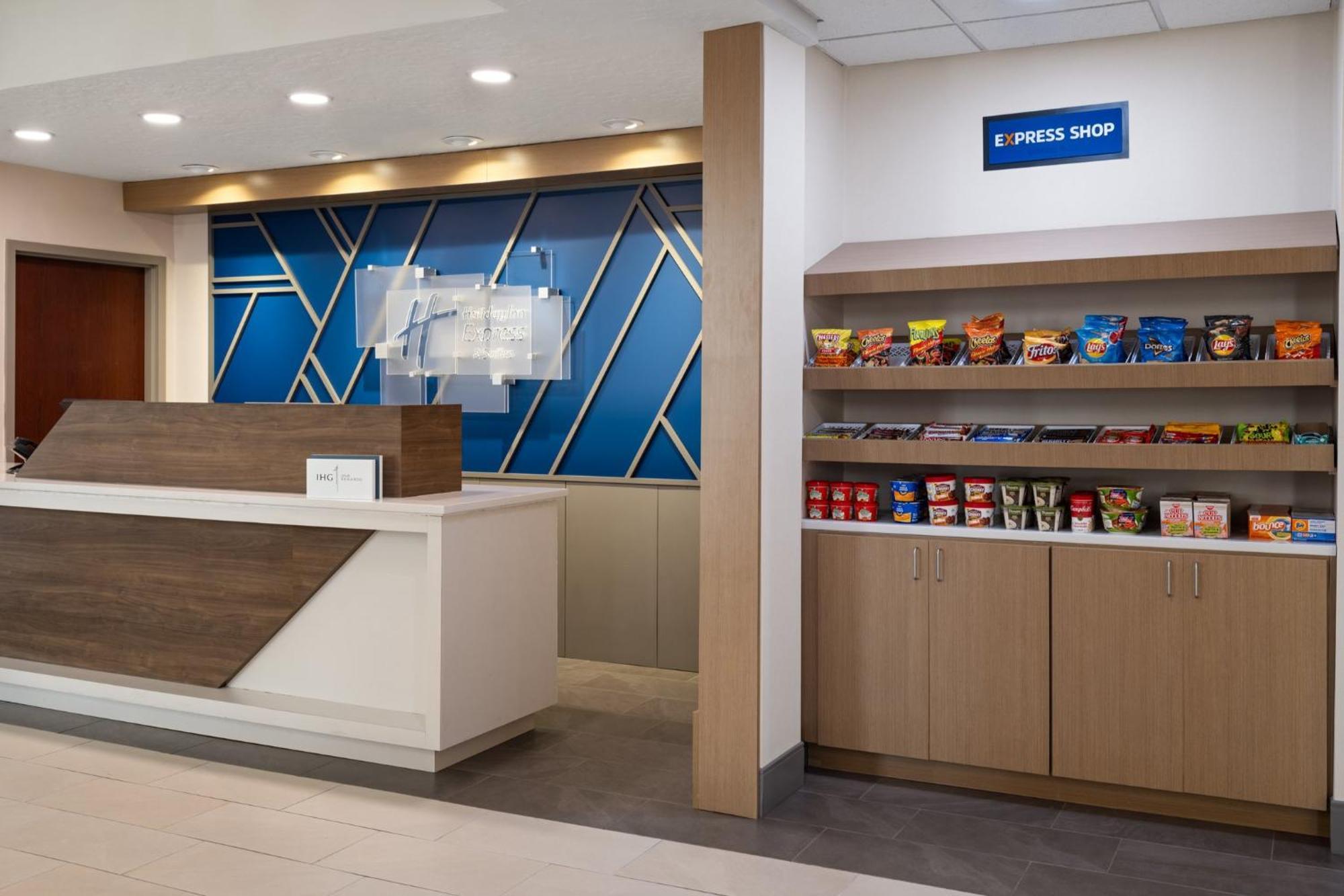 Holiday Inn Express & Suites Midwest City By Ihg Dış mekan fotoğraf