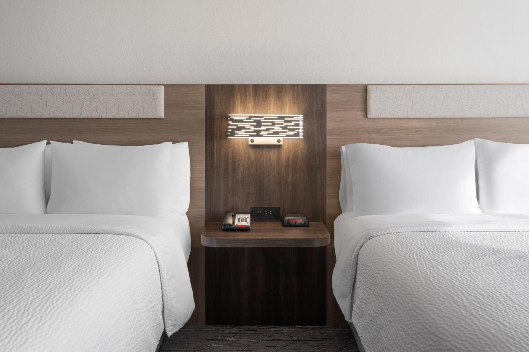 Holiday Inn Express & Suites Midwest City By Ihg Dış mekan fotoğraf