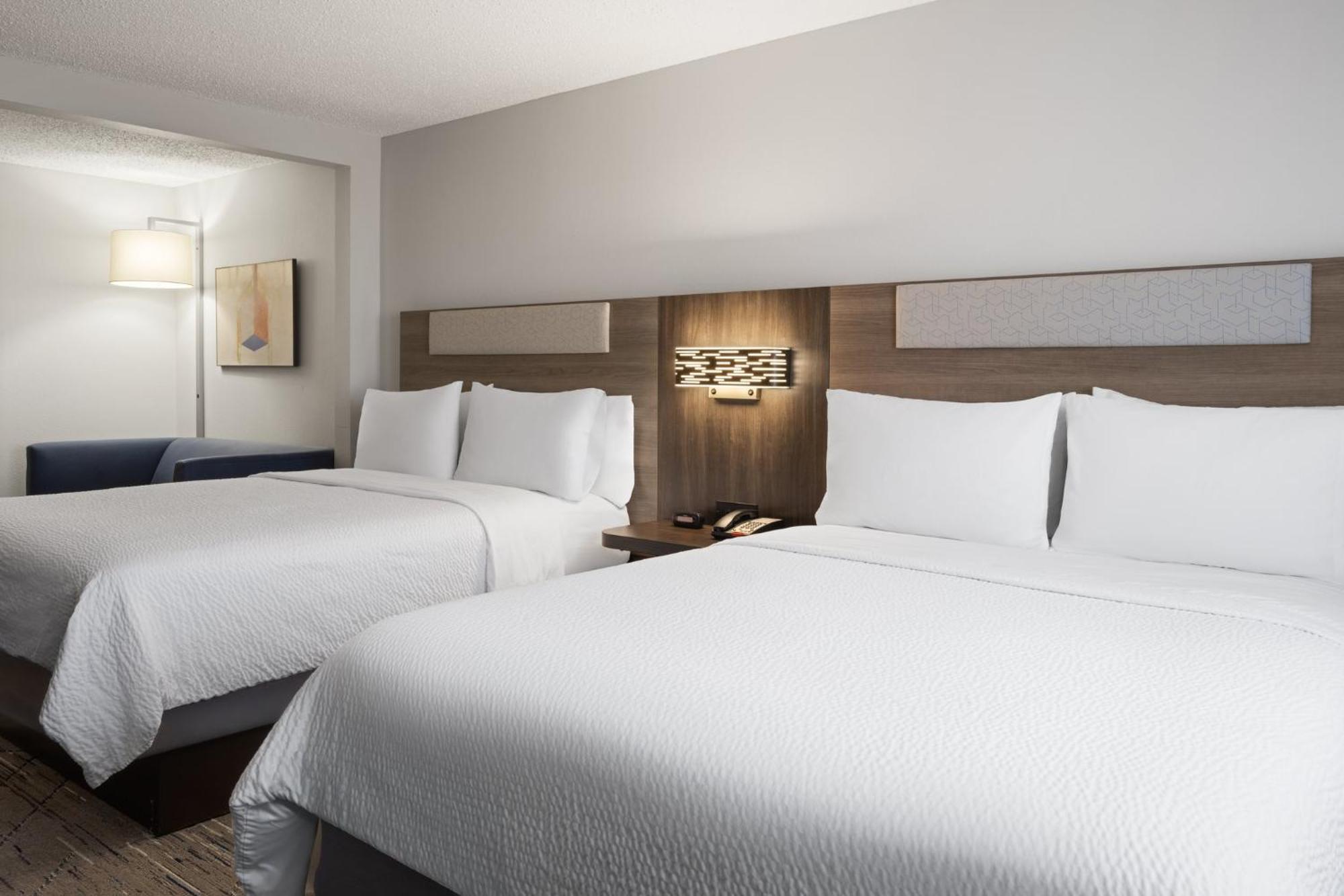 Holiday Inn Express & Suites Midwest City By Ihg Dış mekan fotoğraf
